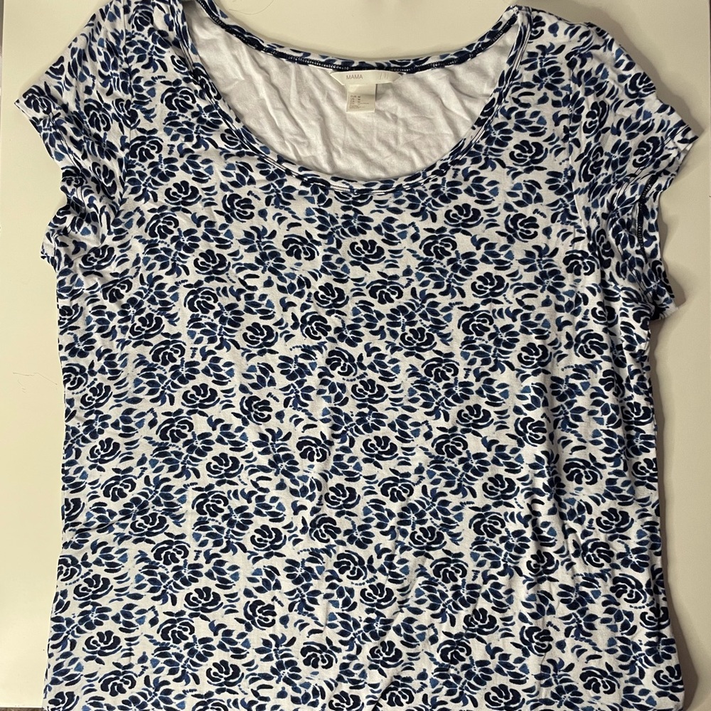 H&M Floral/Cluttered Maternity Shirt: Blue and White